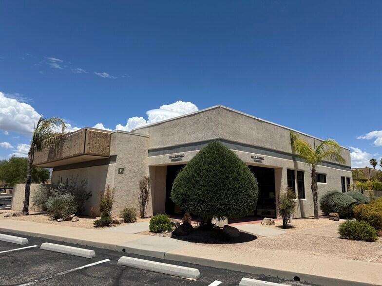 801 N Wilmot Rd, Tucson, AZ à vendre - Photo de l’immeuble – Image 2 sur 30