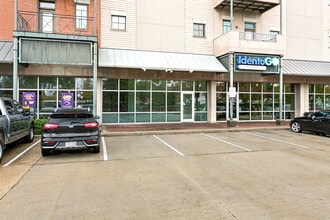 530 Saint Andrew St, New Orleans, LA à louer Photo de l’immeuble– Image 2 sur 10
