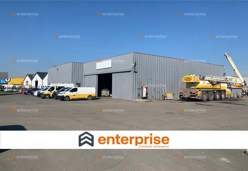 Industriel/Logistique dans Seclin à vendre - Photo de l’immeuble – Image 1 sur 9