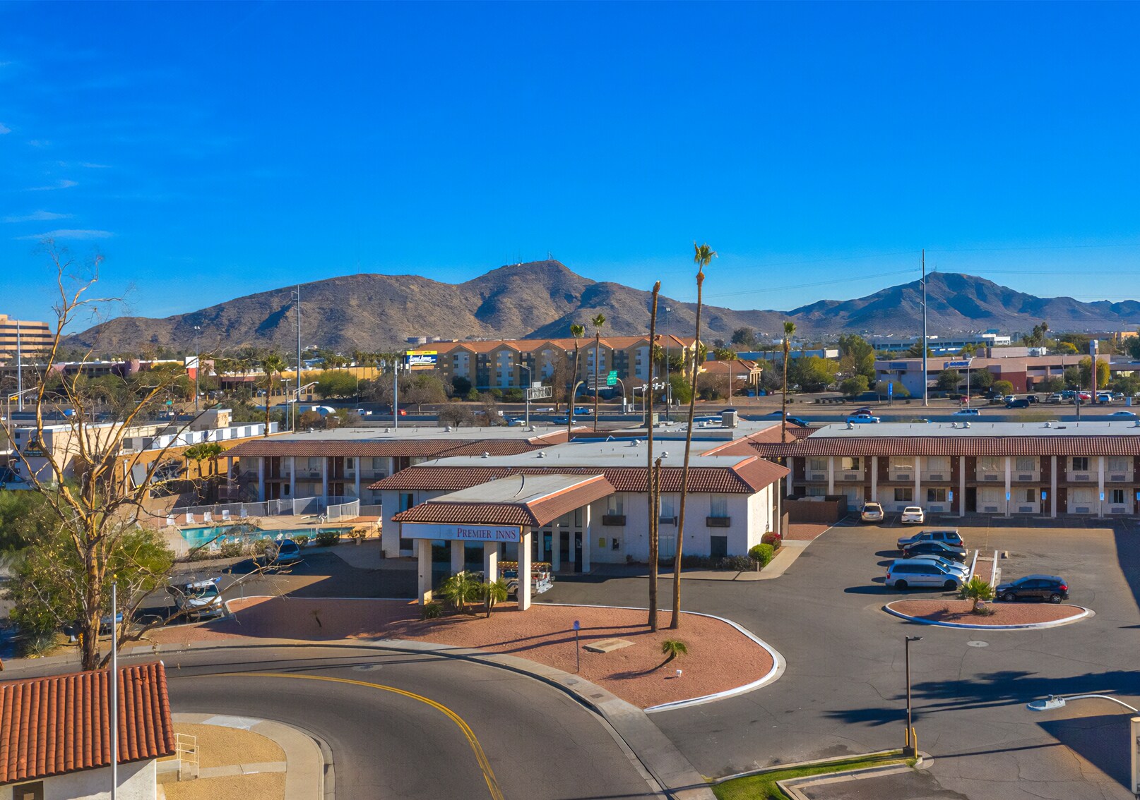 10402 N Black Canyon Hwy, Phoenix, AZ à vendre Photo principale– Image 1 sur 7