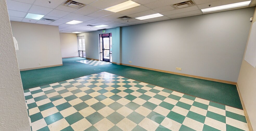 4655 Longley Ln, Reno, NV à louer - Photo de l’immeuble – Image 2 sur 14