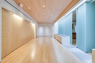 225 W Ohio St, Chicago, IL à louer Photo intérieure– Image 2 sur 7