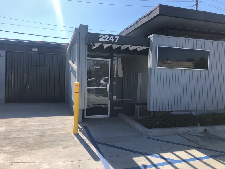 2245-2259 Ritchey St, Santa Ana, CA à louer - Photo principale – Image 1 sur 6