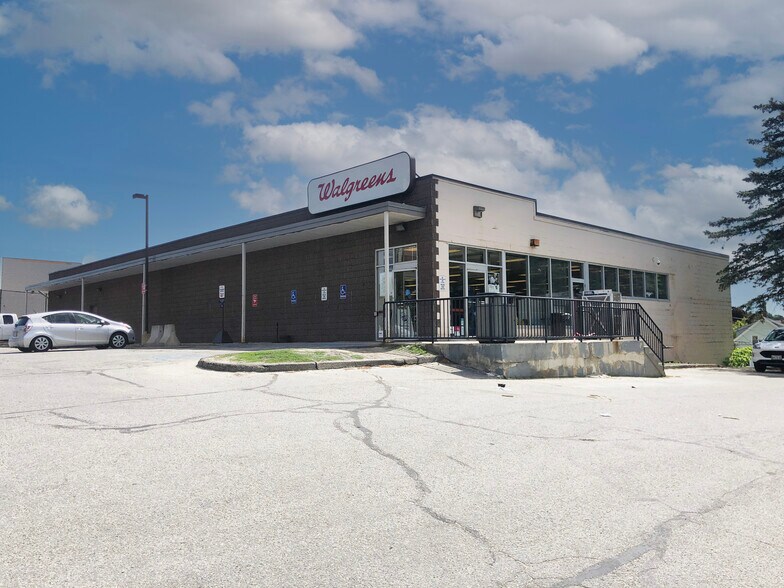 315 Main St, Lewiston, ME à vendre - Photo de l’immeuble – Image 1 sur 7