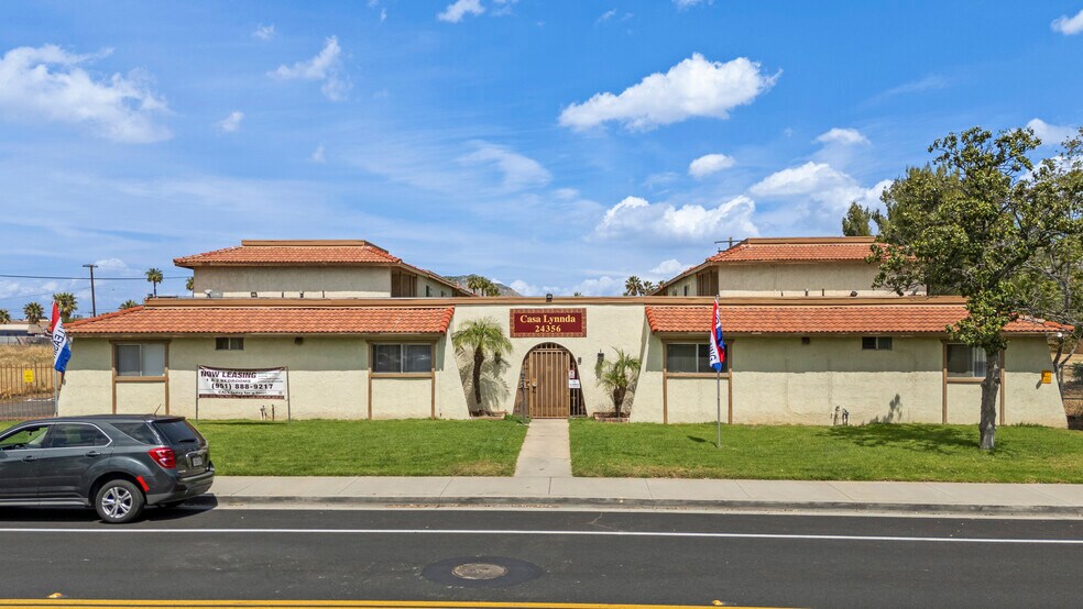 24356 Webster Ave, Moreno Valley, CA à vendre - Photo de l’immeuble – Image 2 sur 7