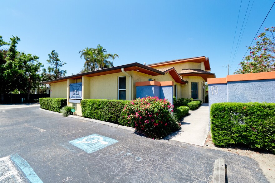 1666 Mound St, Sarasota, FL à vendre - Photo de l’immeuble – Image 3 sur 59