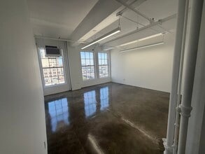 122 E 7th St, Los Angeles, CA à louer Photo intérieure– Image 2 sur 3