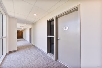 11957 80 Av, Delta, BC à louer Photo intérieure– Image 1 sur 15
