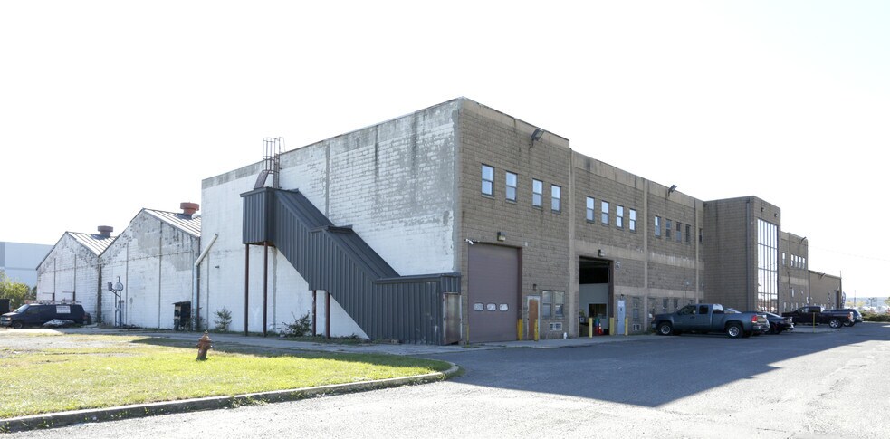900 Port Reading Ave, Port Reading, NJ à louer - Photo de l’immeuble – Image 3 sur 14