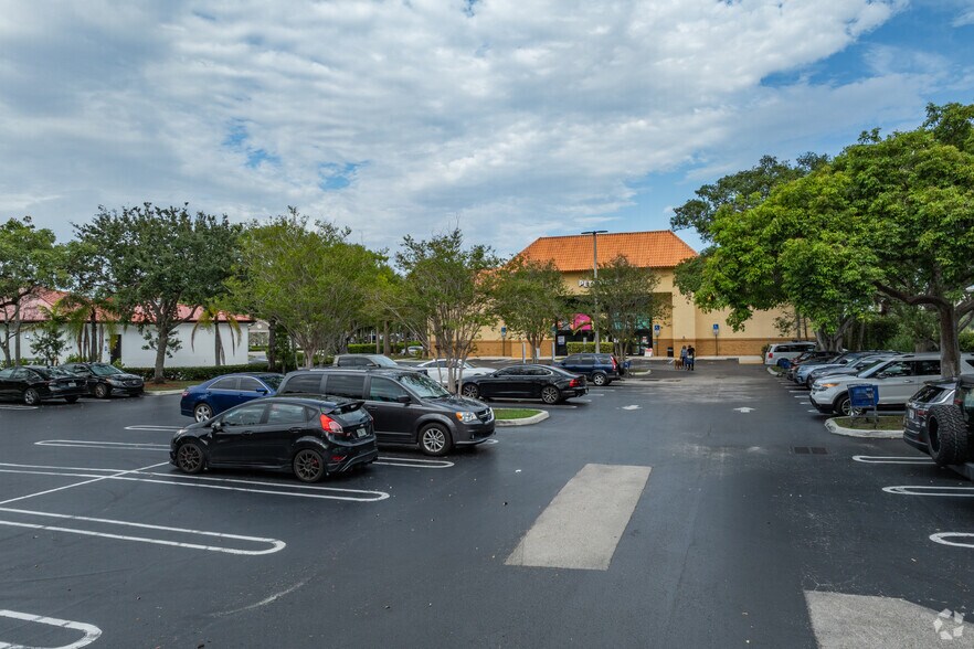4151 Turtle Creek Dr, Coral Springs, FL à vendre - Photo de l’immeuble – Image 2 sur 4