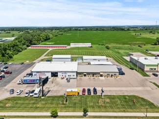Plus de détails pour 1582 E US-36, Urbana, OH - Différents types d’espaces à louer