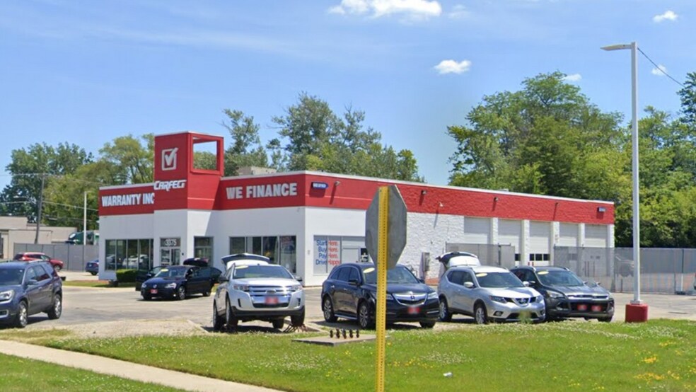 3375 W Grand Ave, Waukegan, IL à louer - Photo de l’immeuble – Image 2 sur 7