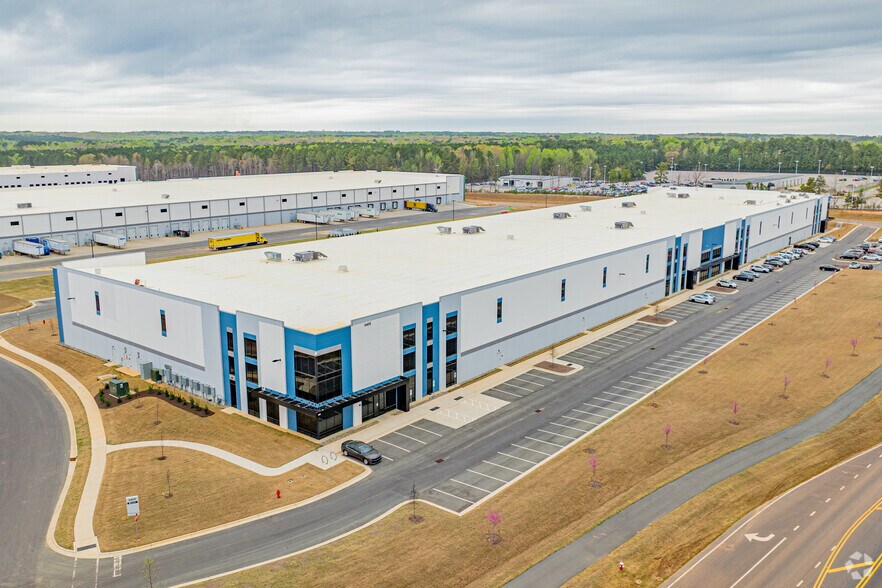 2405 Innovation Loop, Youngsville, NC à louer - Aérien – Image 1 sur 8