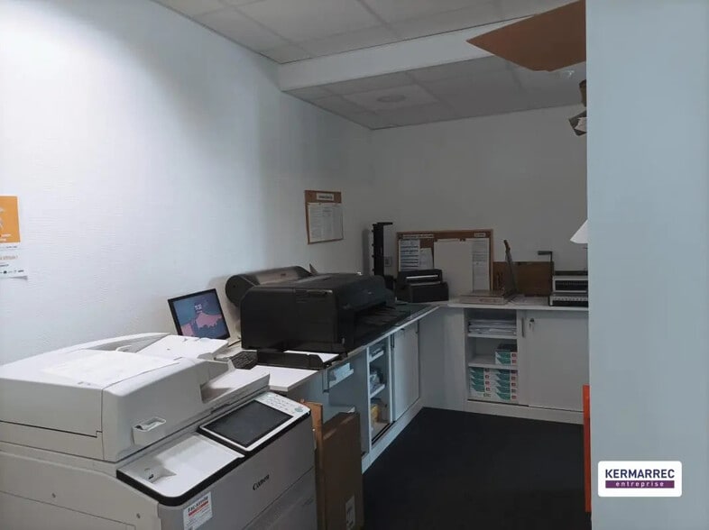 Bureau dans Saint-Herblain à vendre - Photo de l’immeuble – Image 3 sur 6