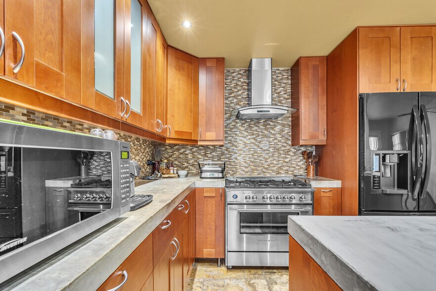 1-100 N Macgillis Dr, Round Lake, IL à vendre - Photo de l’immeuble – Image 3 sur 19