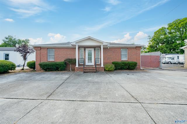 2519 Washington St, Huntsville, AL à vendre Photo principale– Image 1 sur 13