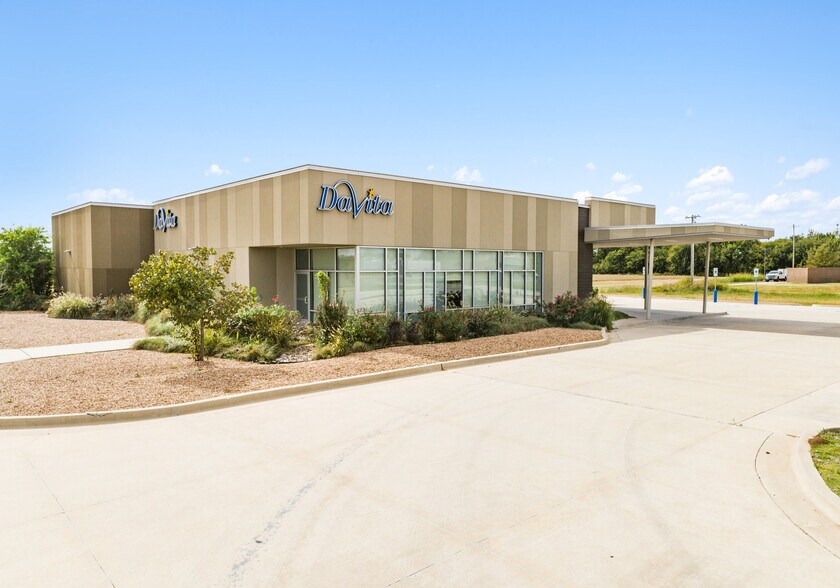 2410 W Grant Ave, Pauls Valley, OK à vendre - Photo de l’immeuble – Image 1 sur 13