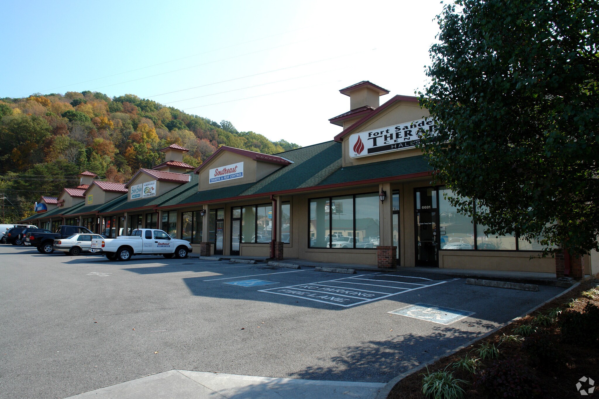 6667 Maynardville Hwy, Knoxville, TN à louer Photo principale– Image 1 sur 14