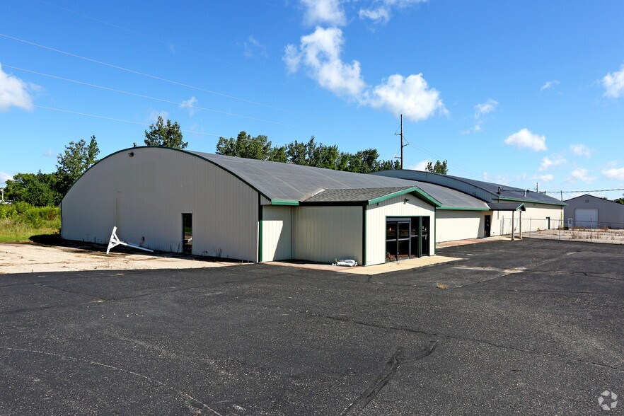 3714 4th St NW, Austin, MN à louer - Photo principale – Image 1 sur 25