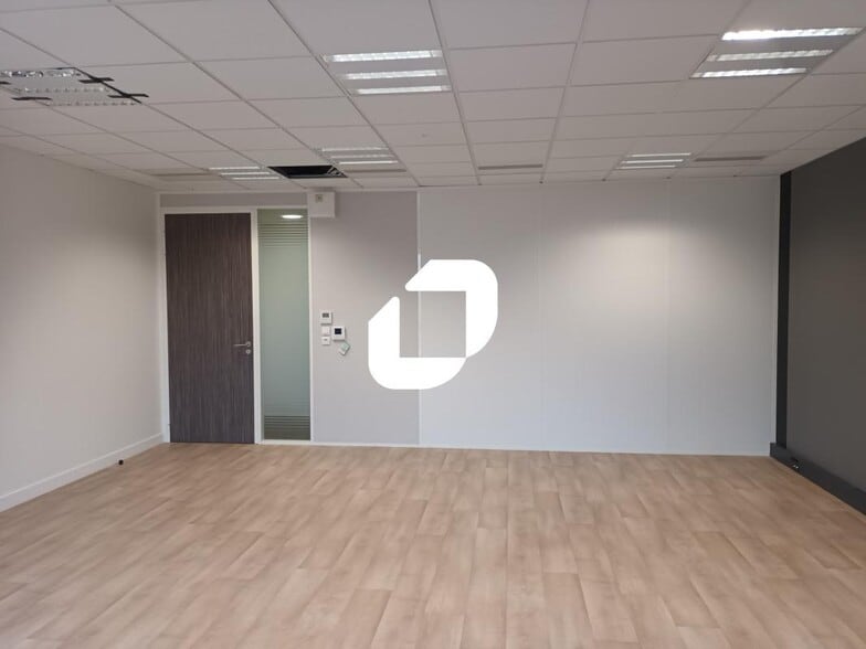 289 Rue Du Faubourg Des Postes, Lille à louer - Photo intérieure – Image 2 sur 6