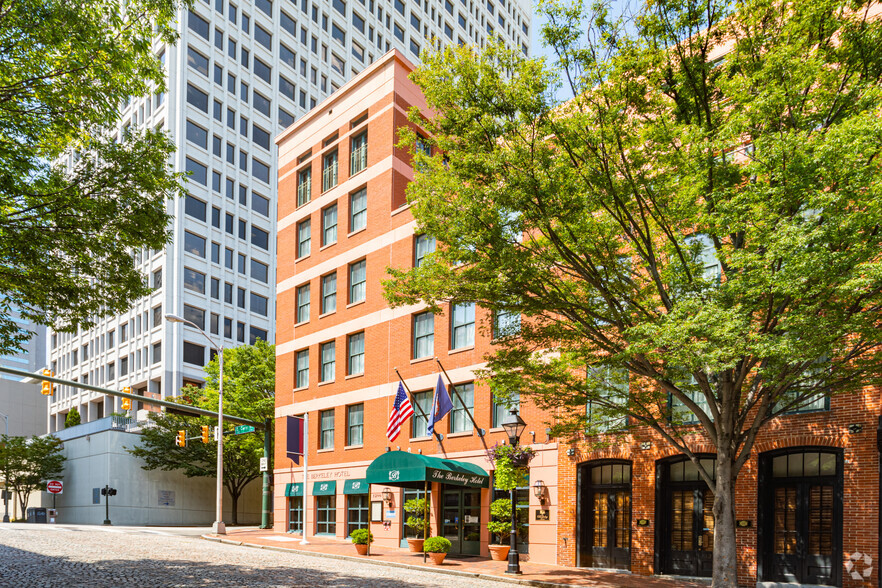 1200 E Cary St, Richmond, VA à louer - Photo de l’immeuble – Image 3 sur 7