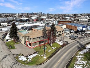 7239 Flint Rd SE, Calgary, AB à louer Photo intérieure– Image 2 sur 21