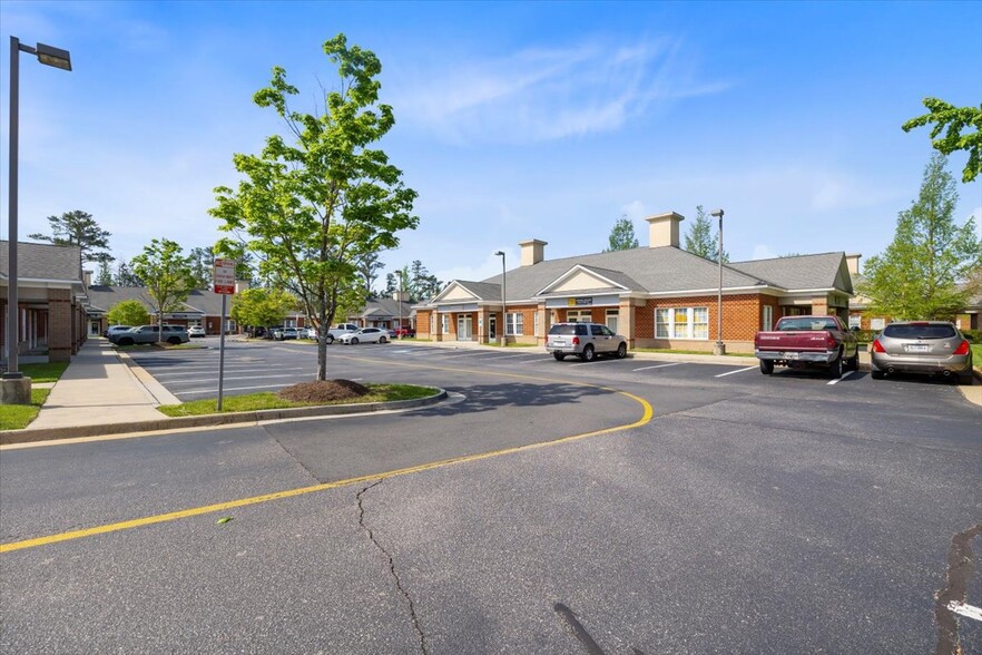 11533 Nuckols Rd, Glen Allen, VA à vendre - Photo de l’immeuble – Image 3 sur 49