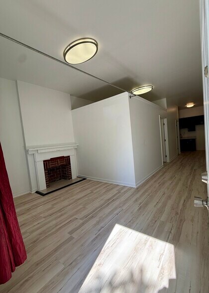 512 N 3rd St, Richmond, VA à louer - Photo de l’immeuble – Image 2 sur 6
