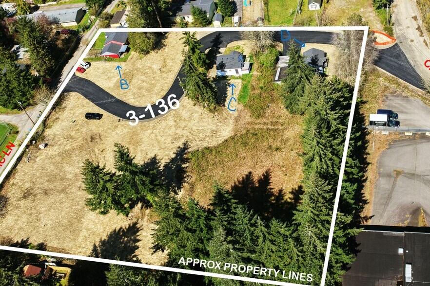126 Lilac Ln, Bremerton, WA à vendre - Photo de l’immeuble – Image 2 sur 14
