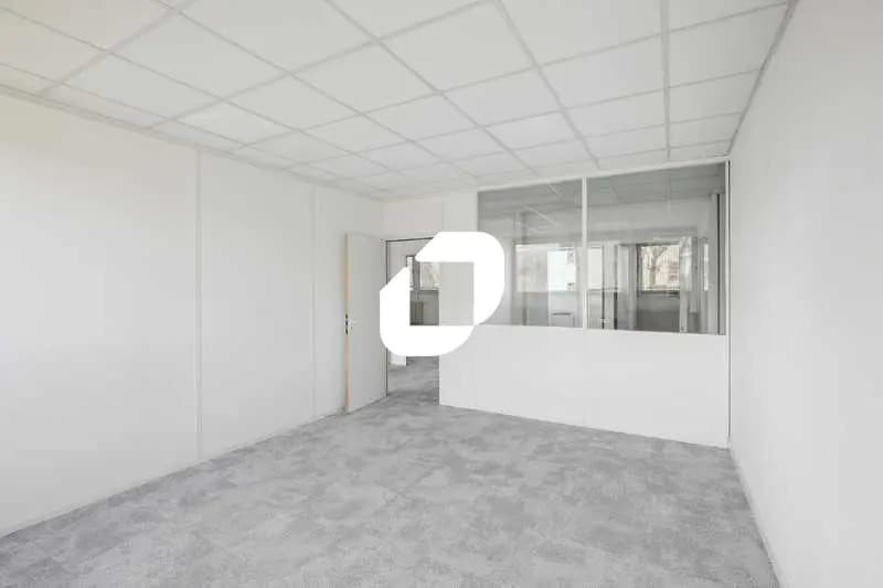 Bureau dans Palaiseau à louer - Photo intérieure – Image 2 sur 11