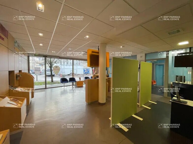 10-14 Place De La Haute Vieille Tour, Rouen à louer - Hall d’entrée – Image 3 sur 18
