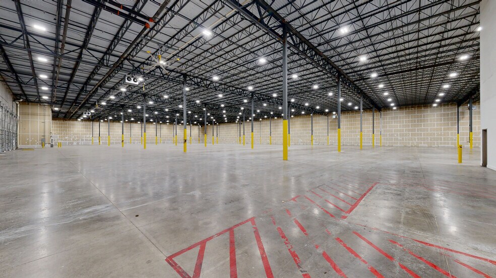 15124 Grand River Rd, Fort Worth, TX à louer - Numérisation 3D Matterport – Image 2 sur 22