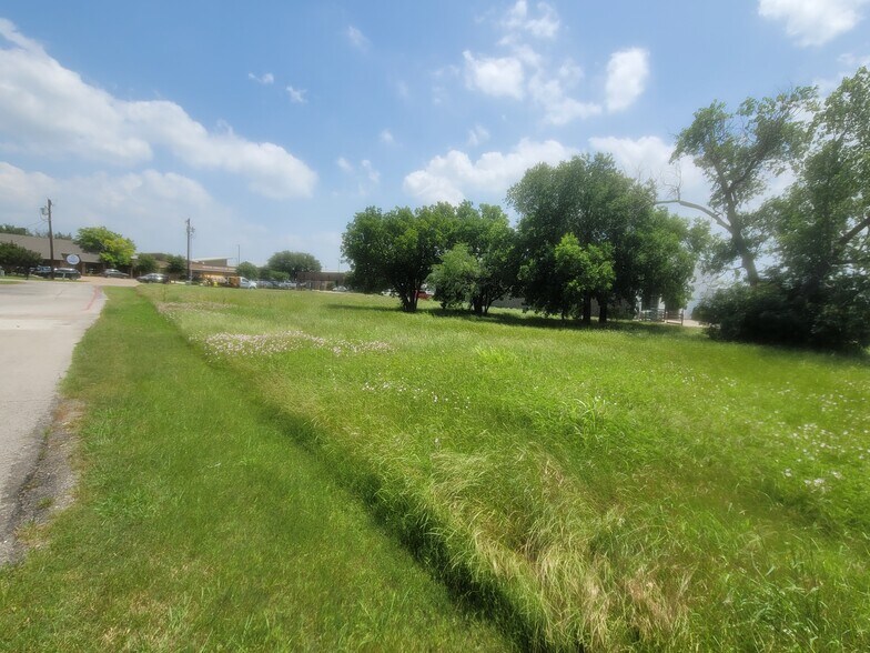 4273 Mesa Dr, Denton, TX à vendre - Autre – Image 3 sur 6