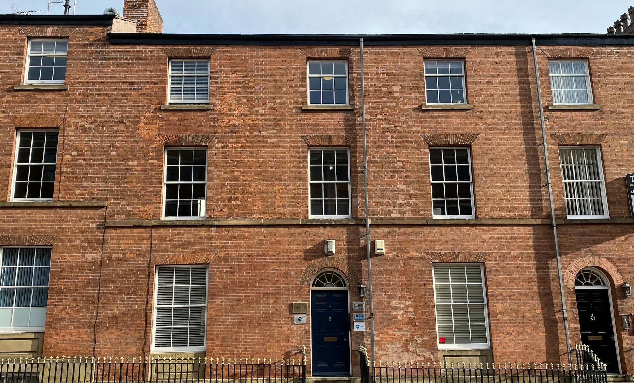 4 Queen St, Leeds à louer Photo de l’immeuble– Image 1 sur 4