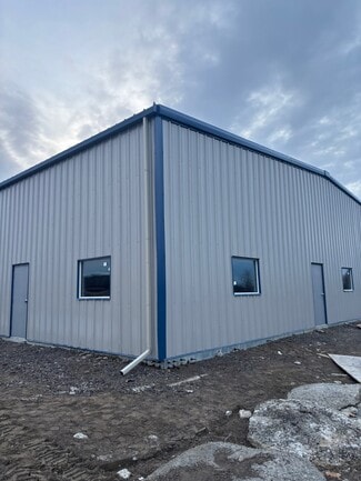 Plus de détails pour 94 Sharp Rd, Brighton, ON - Industriel/Logistique à vendre