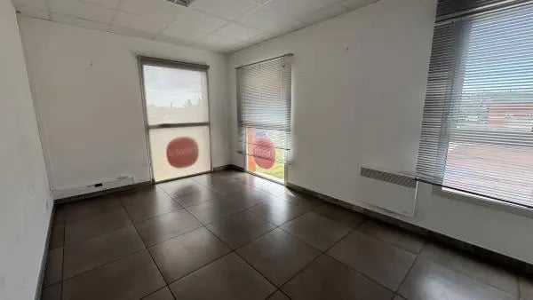 Bureau dans Perpignan à louer - Photo intérieure – Image 1 sur 3