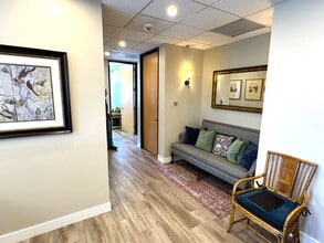 2730 Wilshire Blvd, Santa Monica, CA à louer Photo intérieure– Image 2 sur 7