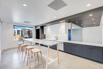 160 W Santa Clara St, San Jose, CA à louer Photo intérieure– Image 1 sur 12