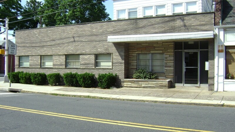 188 High St, Nutley, NJ à vendre Photo principale– Image 1 sur 5