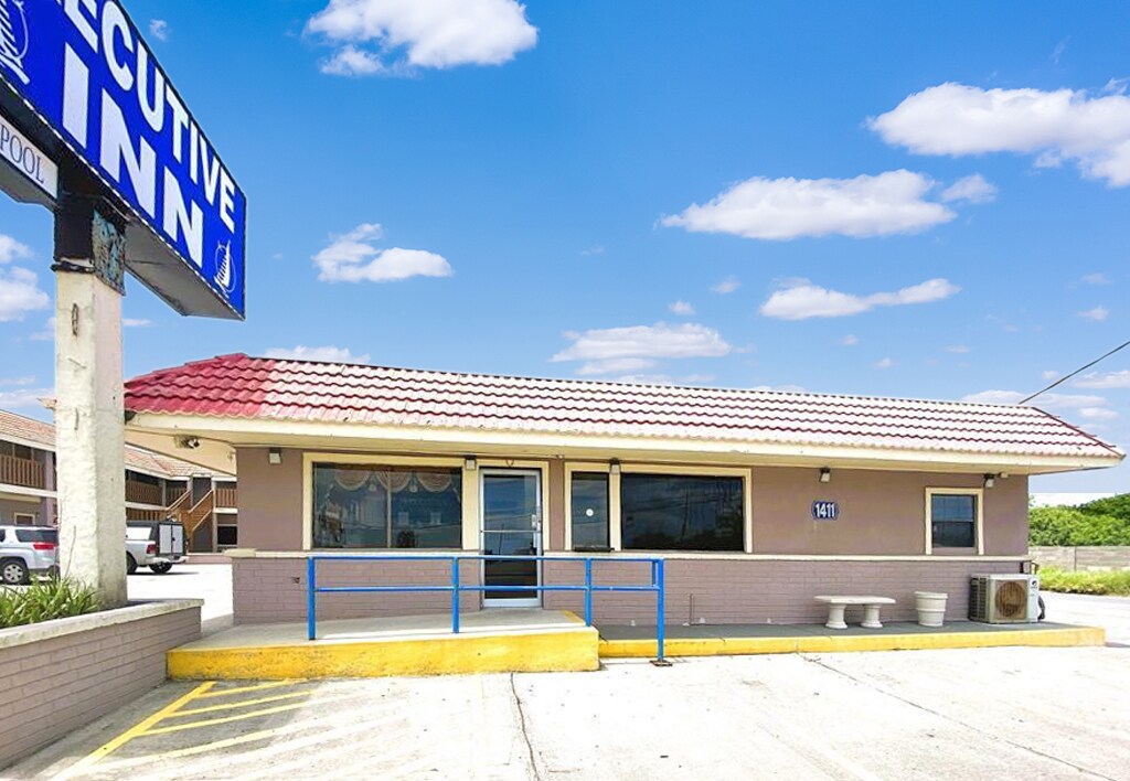 1411 TX-100, Laguna Vista, TX à vendre Photo de l’immeuble– Image 1 sur 9