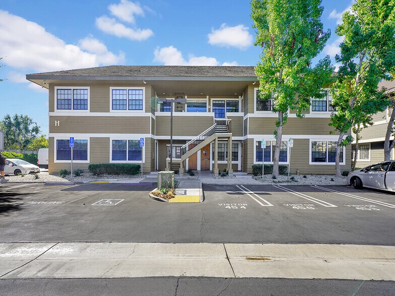 2900 Bristol St, Costa Mesa, CA à vendre - Photo de l’immeuble – Image 2 sur 48