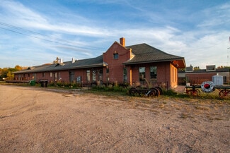 Plus de détails pour 423 S Cascade, Fergus Falls, MN - Local commercial à vendre