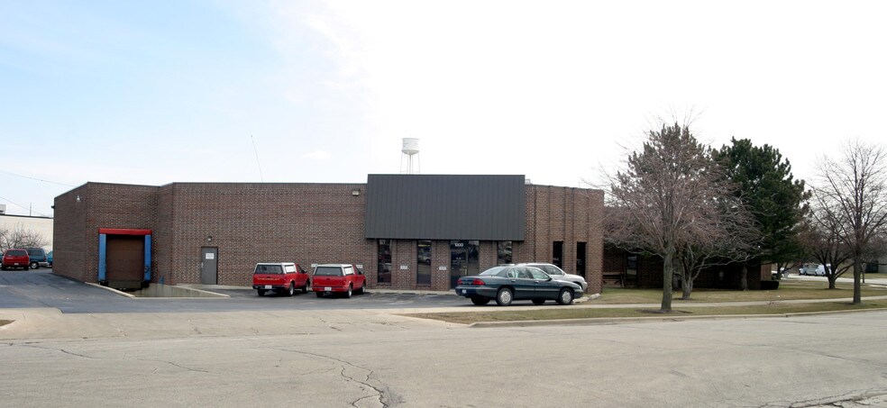 1200-1204 Rohlwing Rd, Rolling Meadows, IL à vendre - Photo principale – Image 1 sur 3