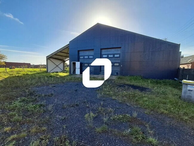 Plus de détails pour Bureau, Local d'activités à louer