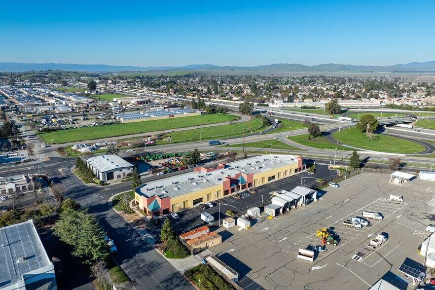 6111 Southfront Rd, Livermore, CA à louer - Aérien – Image 3 sur 3