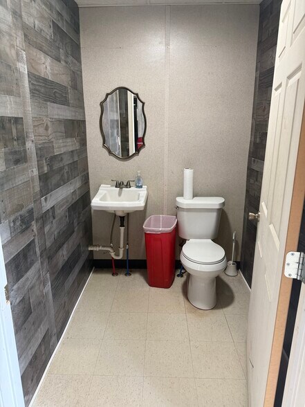 2218 Brown St, Brownwood, TX à vendre - Photo intérieure – Image 3 sur 3