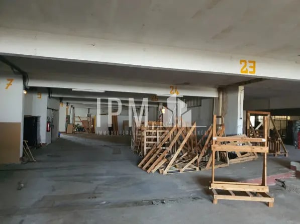 Industriel/Logistique dans Port-de-Bouc à vendre Photo intérieure– Image 1 sur 6