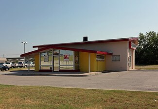 Plus de détails pour 1605 S Interstate 35E, Carrollton, TX - Local commercial à louer