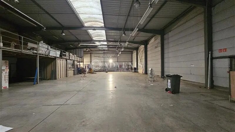 Industriel/Logistique dans Lesquin à louer - Photo de l’immeuble – Image 3 sur 3