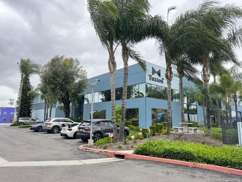 21007 Commerce Point Dr, Walnut, CA à louer Photo principale– Image 1 sur 13